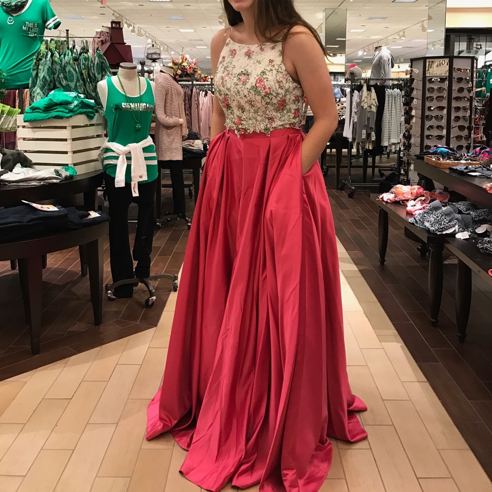 Sean Collection Two Piece Prom Dress w Pockets